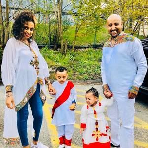 Meet your Posher, Eleni